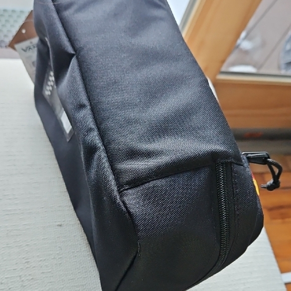 Vans Lunch Bag - Picture 7 of 16